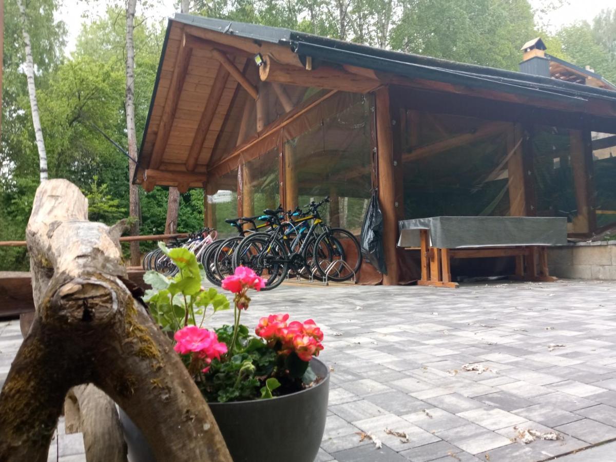 Osada Sroczy Jar Villa Rozpucie Kültér fotó