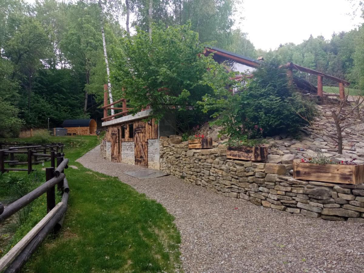 Osada Sroczy Jar Villa Rozpucie Kültér fotó