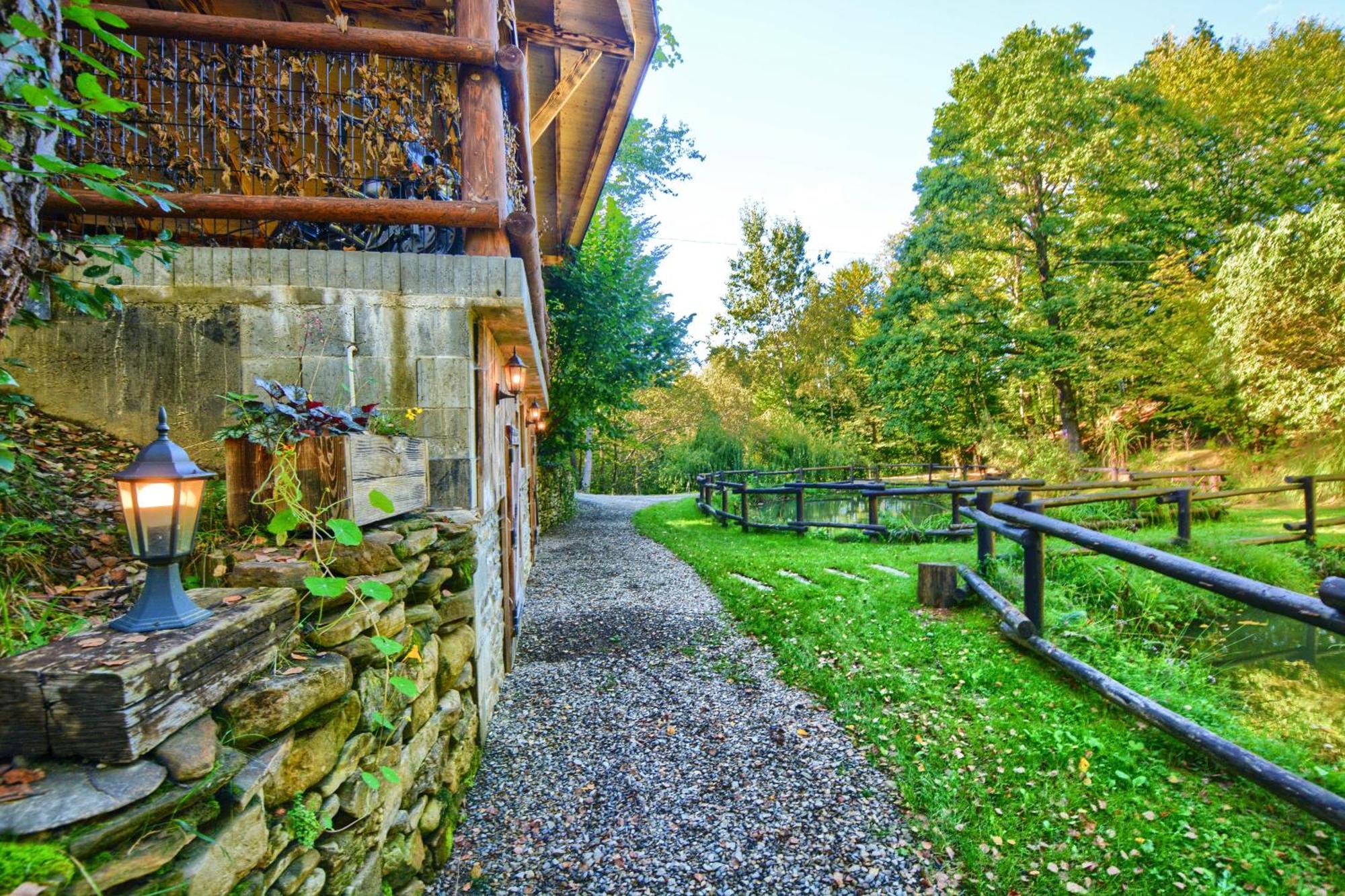 Osada Sroczy Jar Villa Rozpucie Kültér fotó